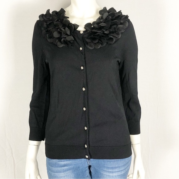 🖤Cable & Gauge Black Cardigan | Floral Appliqué Neckline | Size Small🖤 - Picture 1 of 11